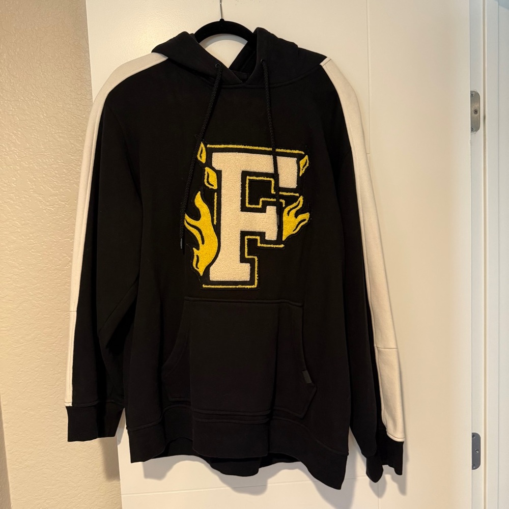 Rihanna FENTY x Puma Black Toweling Varsity 13 Logo Oversized Hoodie Size Medium